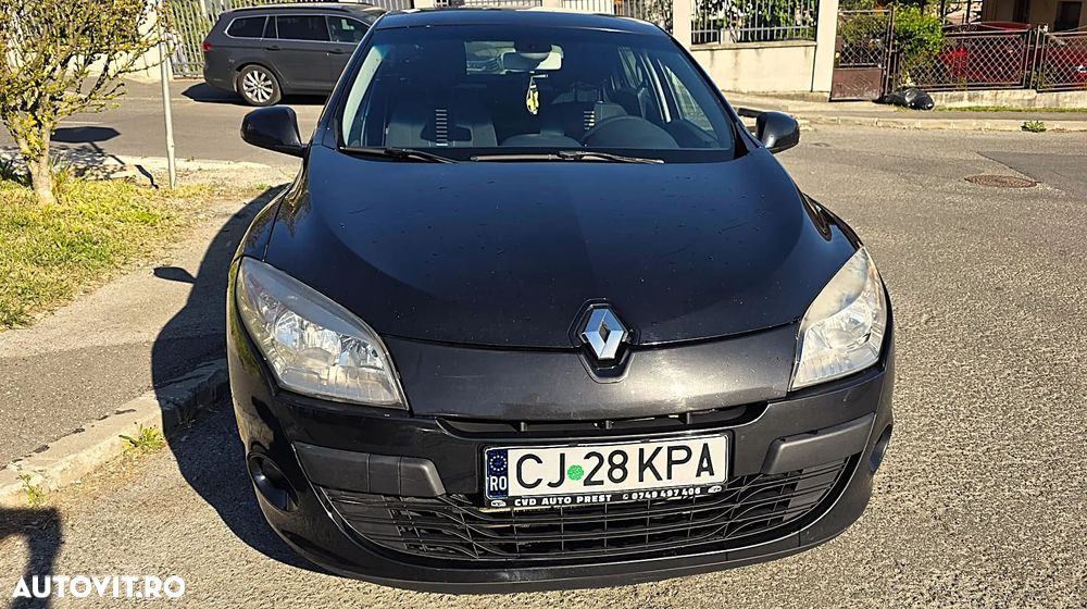 Renault Fluence 1.5dCi Dynamique - 3