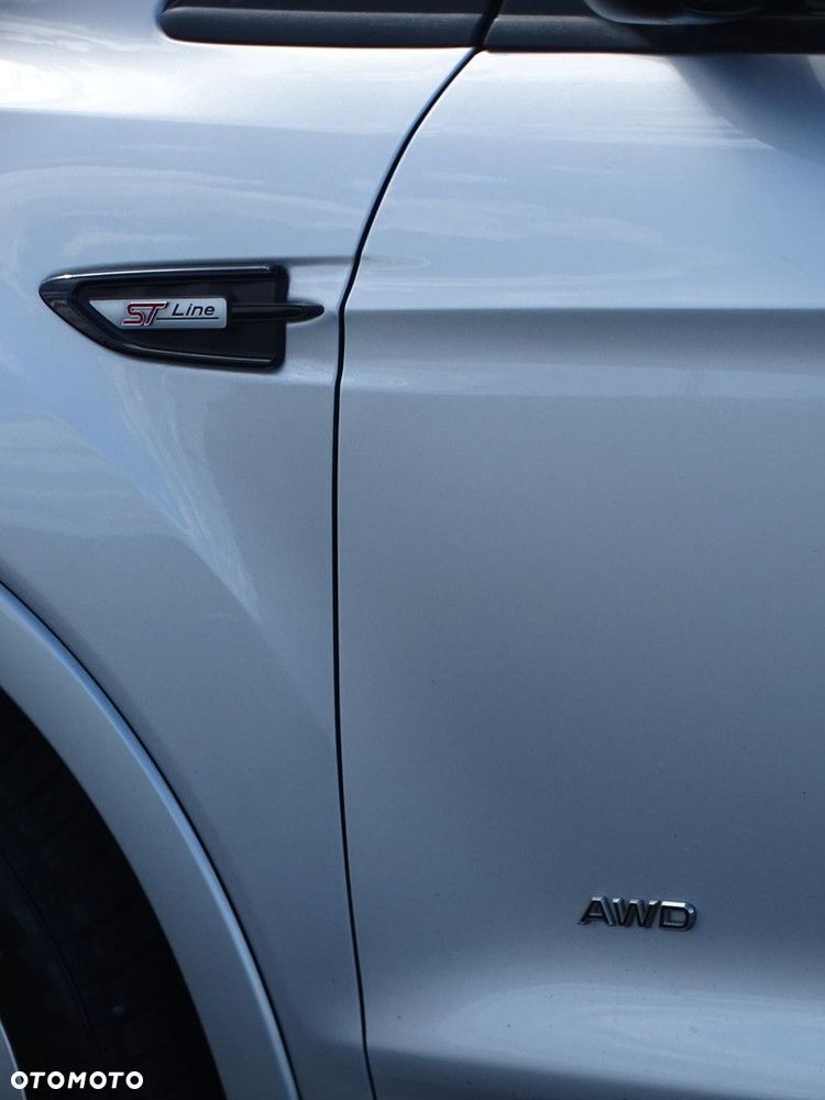 Ford Kuga - 33