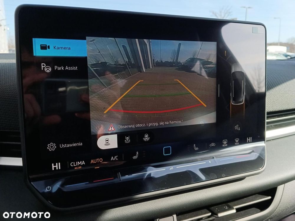 Volkswagen T-Roc - 11