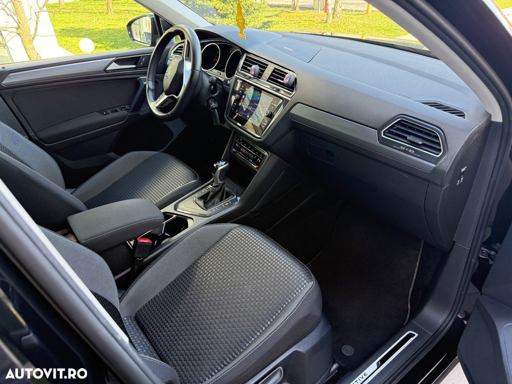 Volkswagen Tiguan 2.0 TDI SCR DSG ACTIVE - 13