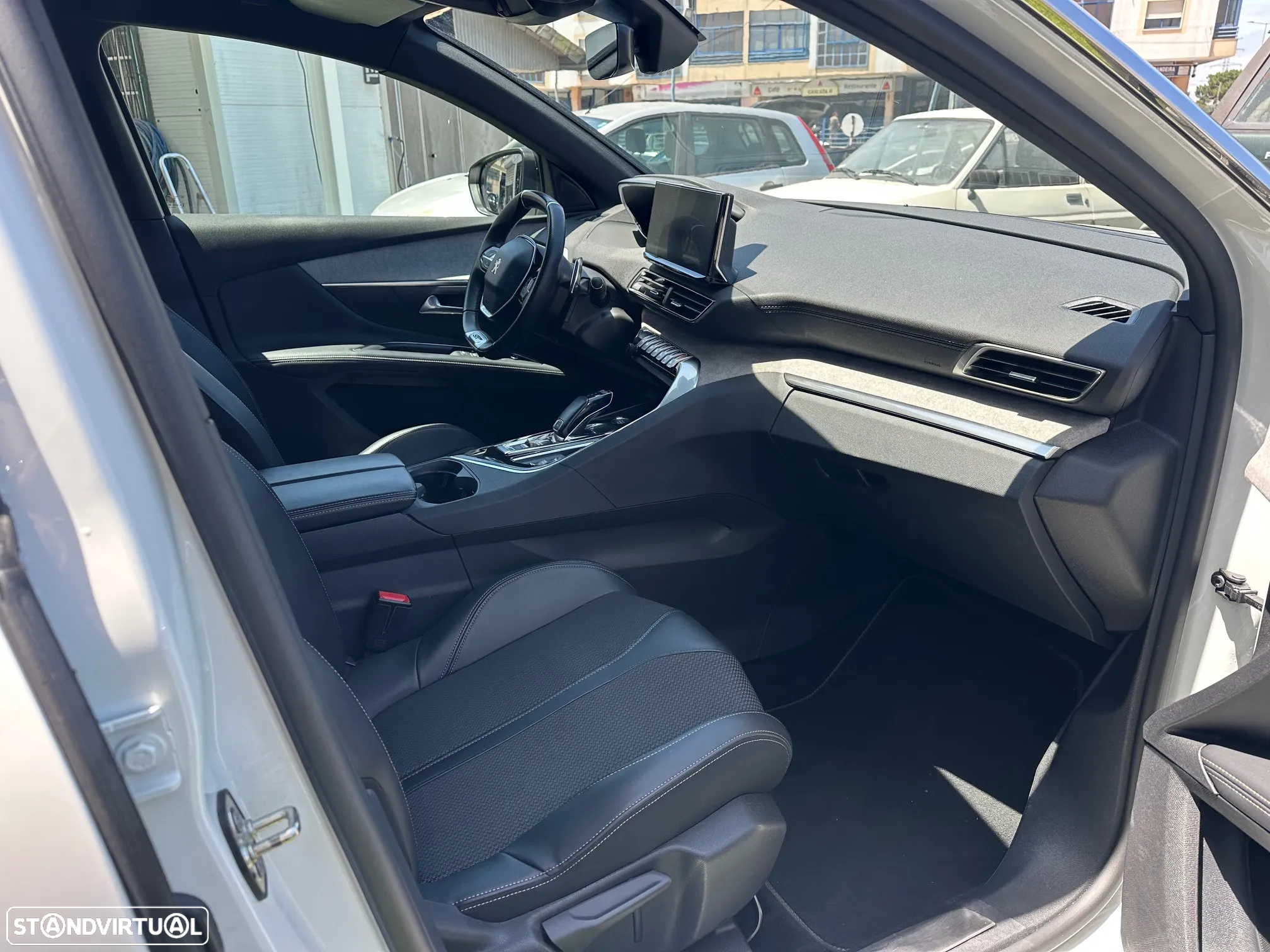 Peugeot 5008 1.5 BlueHDi GT Pack EAT8 - 13