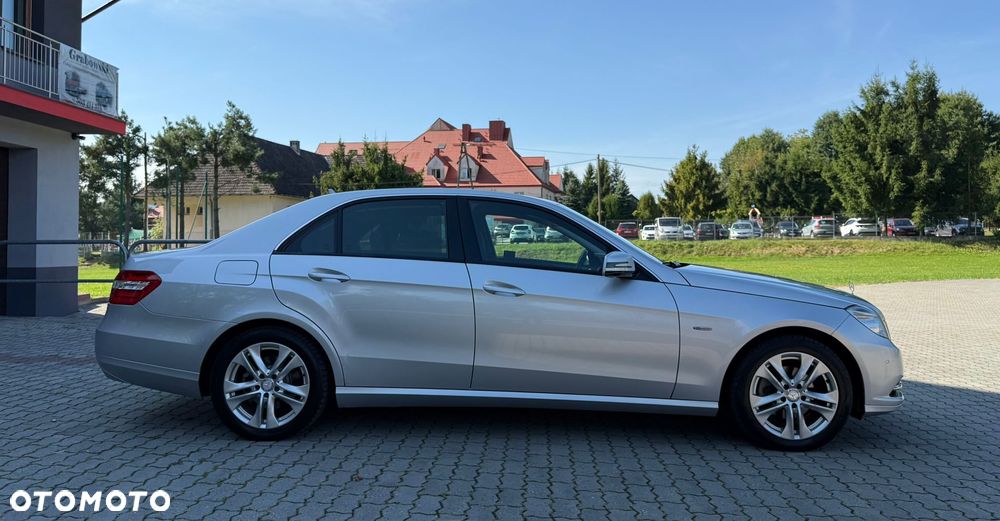 Mercedes-Benz Klasa E 220 BlueTEC 7G-TRONIC Elegance - 6