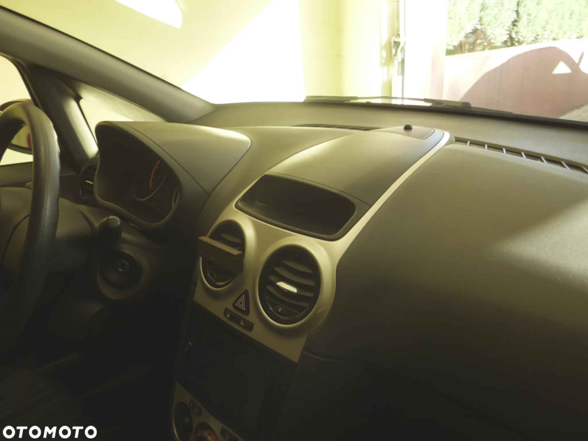Opel Corsa - 20