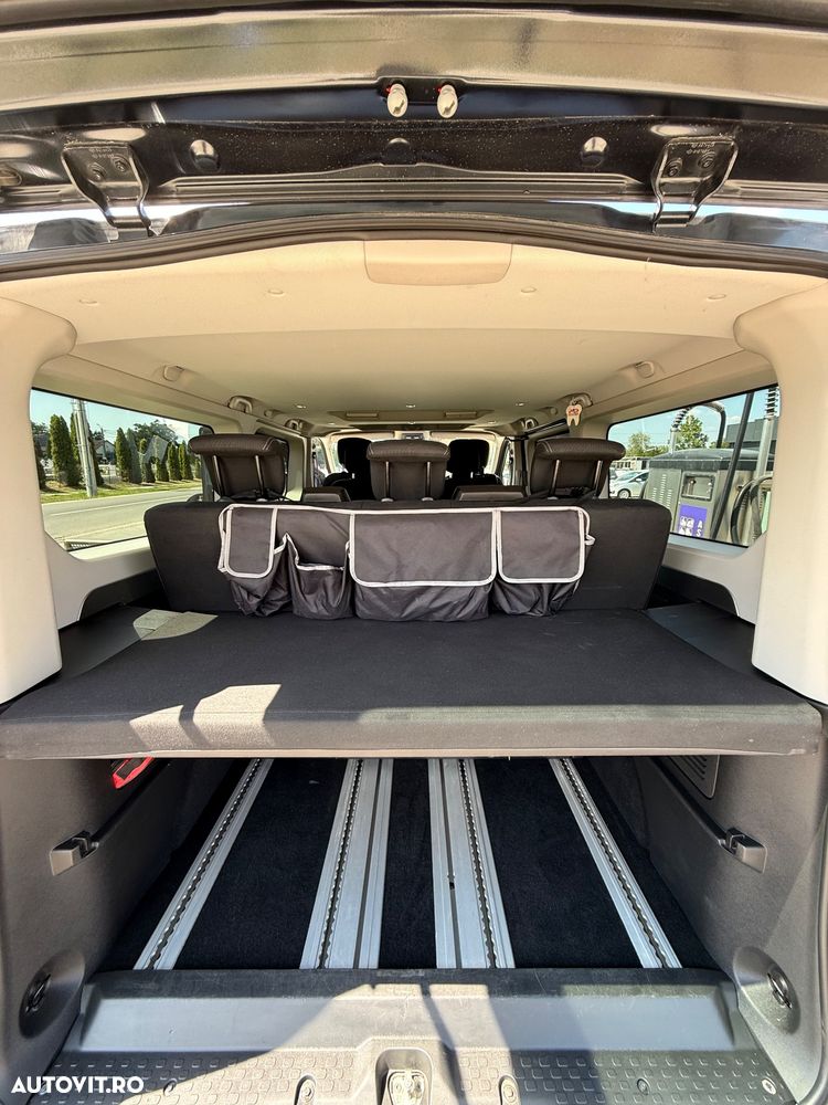 Renault Trafic - 11