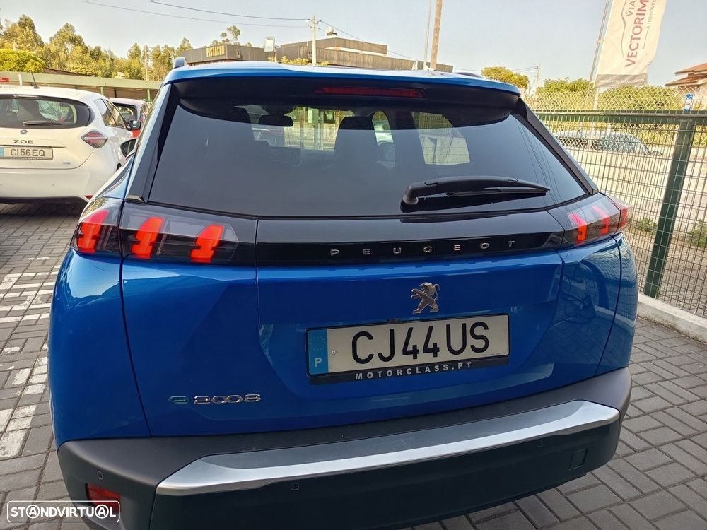 Peugeot e-2008 50 kWh Allure - 7