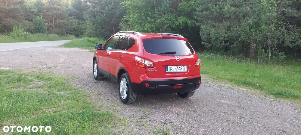 Nissan Qashqai 1.6 visia - 12