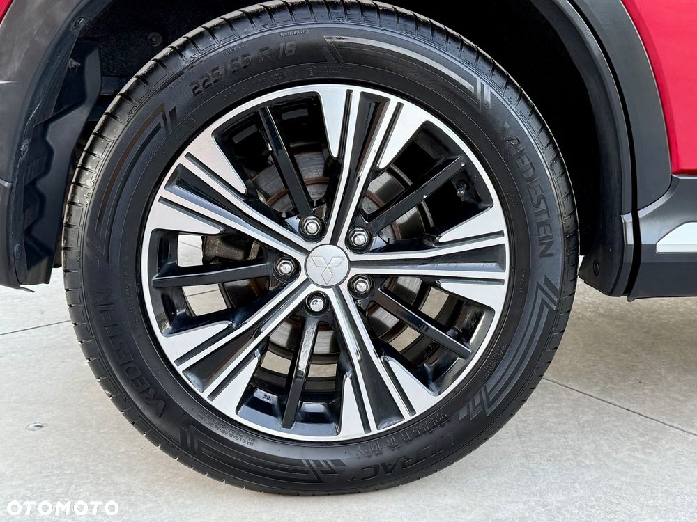 Mitsubishi Eclipse Cross 1.5 T-MIVEC CVT 4WD Spirit+ - 35