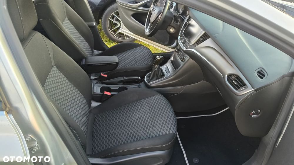 Opel Astra 1.4 Turbo Dynamic - 12