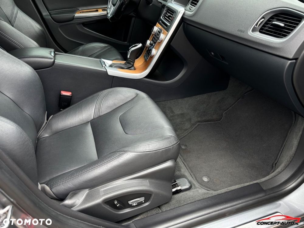Volvo S60 - 16