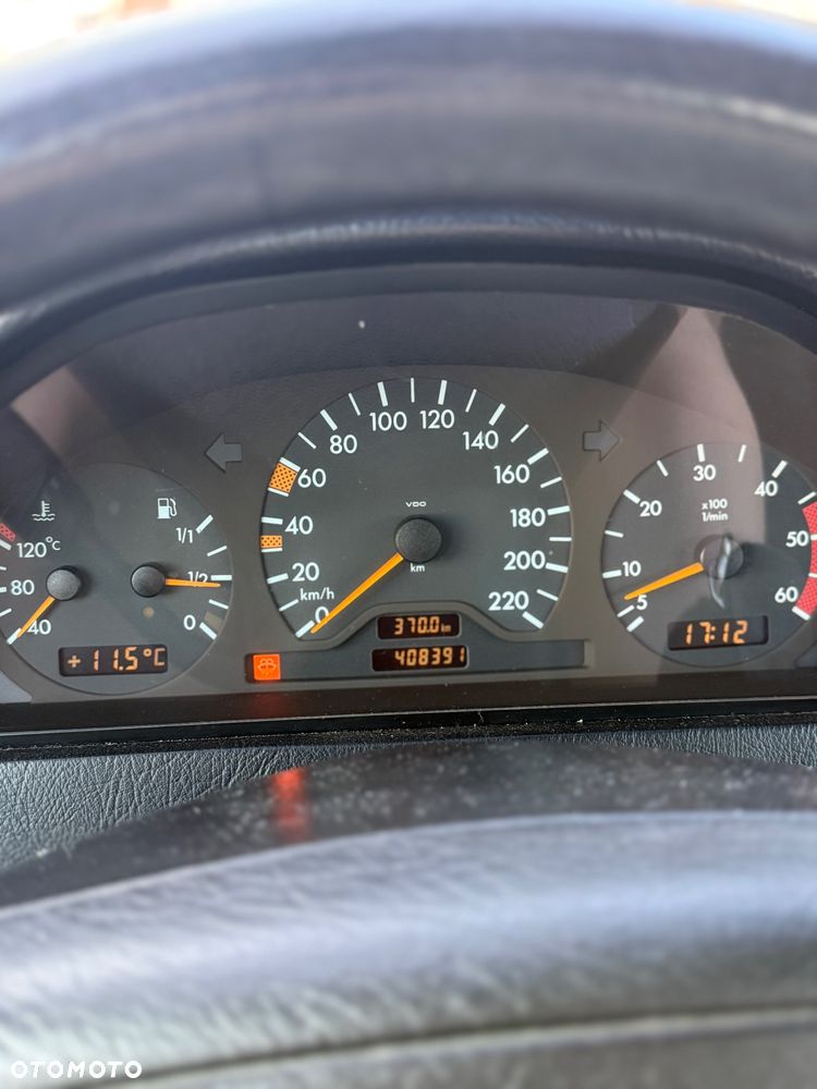 Mercedes-Benz Klasa C 220 T CDI Esprit - 21