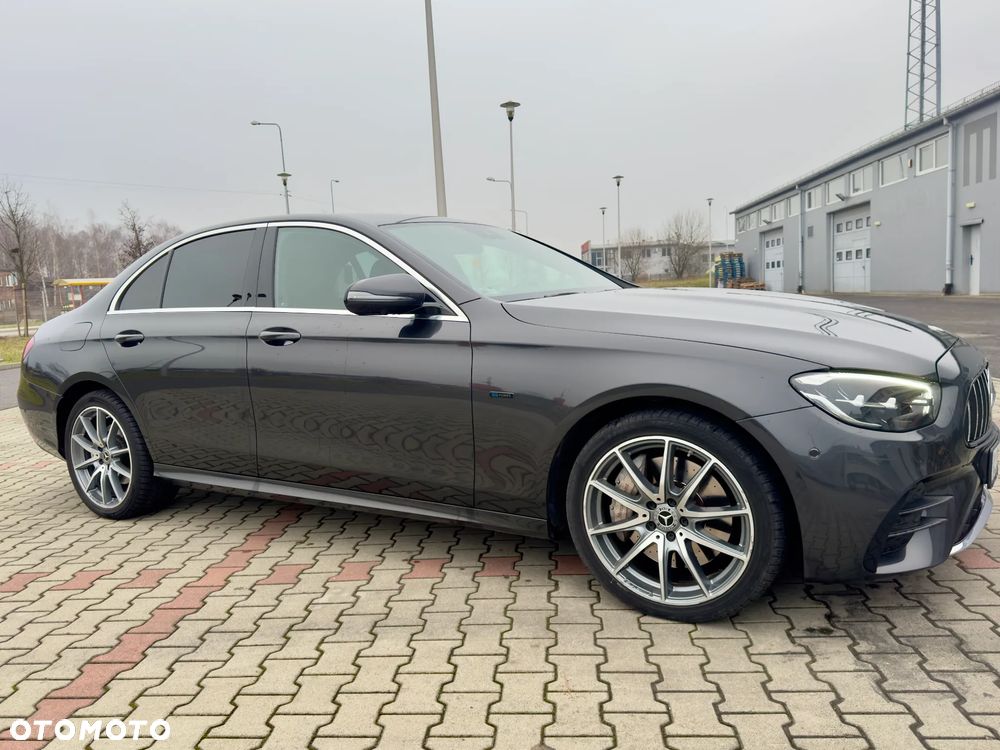 Mercedes-Benz Klasa E 300 de Business Edition - 27