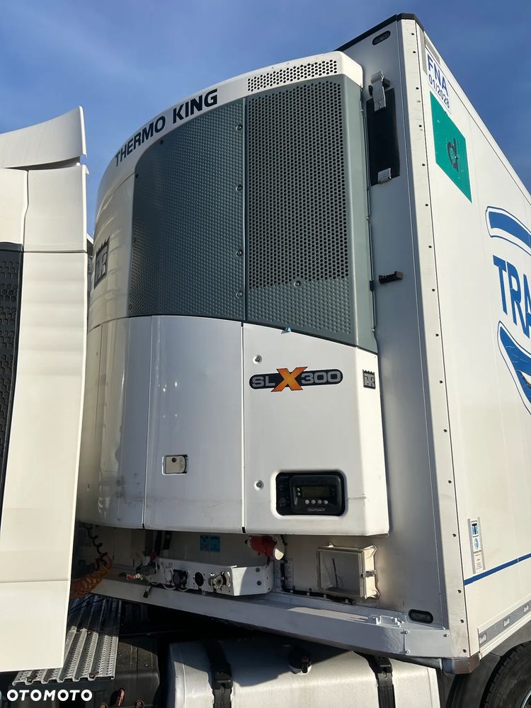 Schmitz Cargobull THERMO KING SLX300 HAKÓWKA / 7 CM GRUBA ŚCIANA / KOSZ PALETOWY / 4 ZAMKI / DIESEL + ELEKTRYK / 2012 ROK !! - 7