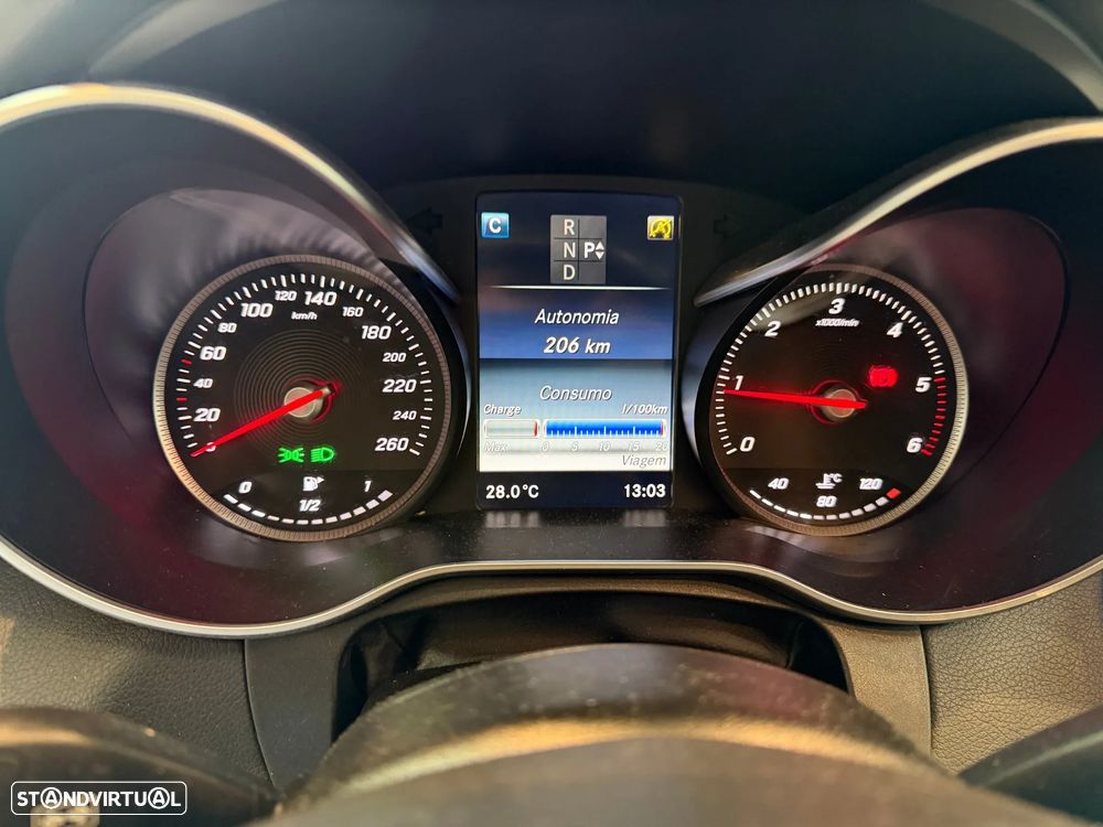 Mercedes-Benz C 180 d Avantgarde Aut. - 27