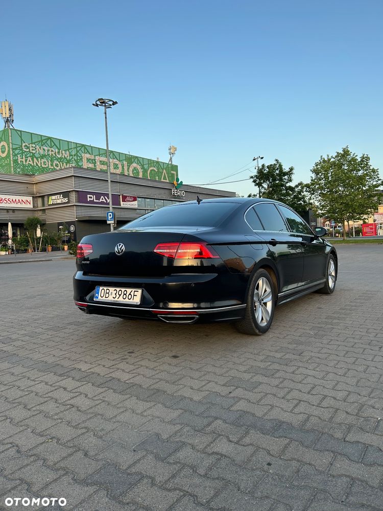 Volkswagen Passat 2.0 TDI BMT Highline DSG - 4