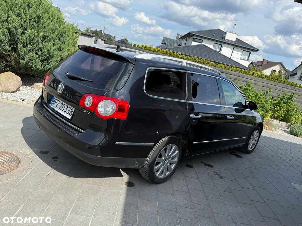 Volkswagen Passat 2.0 TDI DPF DSG Comfortline - 11