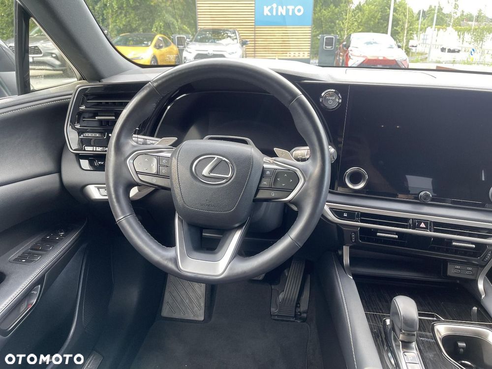 Lexus RX - 11