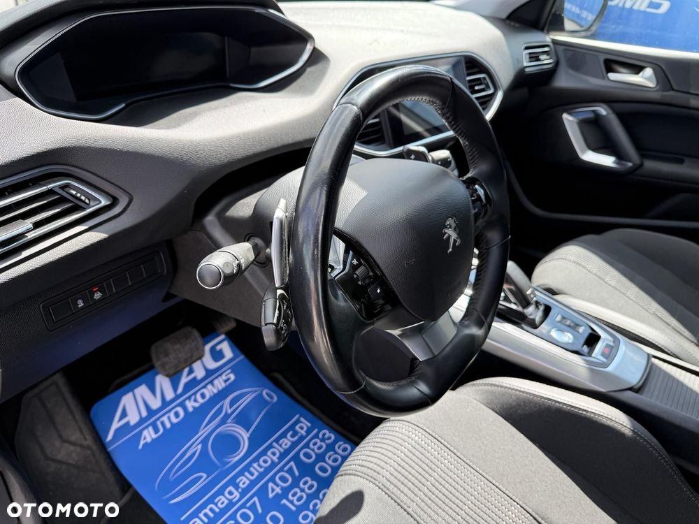 Peugeot 308 1.5 BlueHDi Allure S&S EAT8 - 16