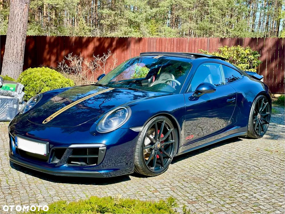 Porsche 911 - 1