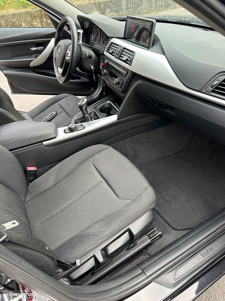 BMW 318 d Line Modern - 11
