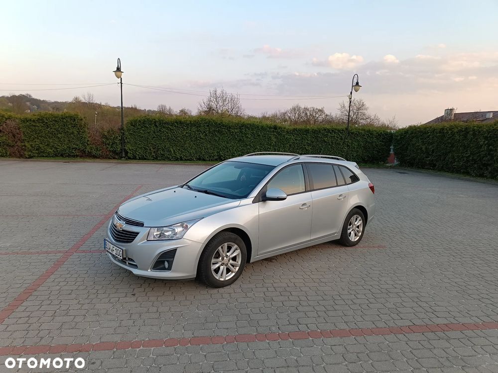 Chevrolet Cruze 1.6 LT+