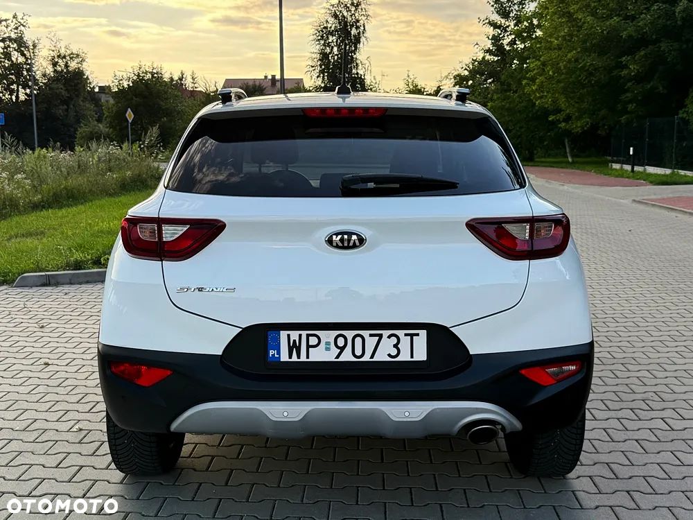 Kia Stonic 1.4 L - 4
