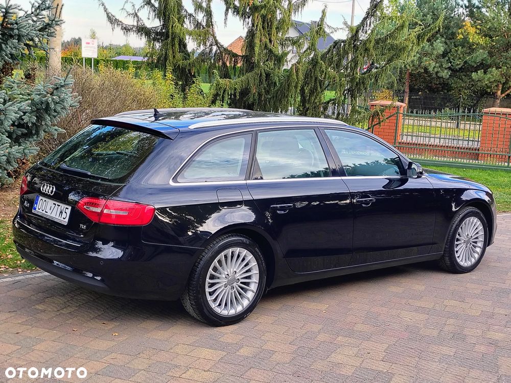 Audi A4 Avant 2.0 TDI DPF Ambiente - 32