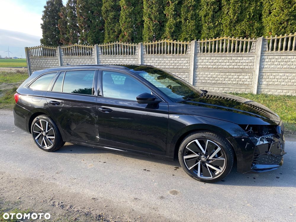 Skoda Octavia 1.5 TSI mHEV DSG Sportline - 10