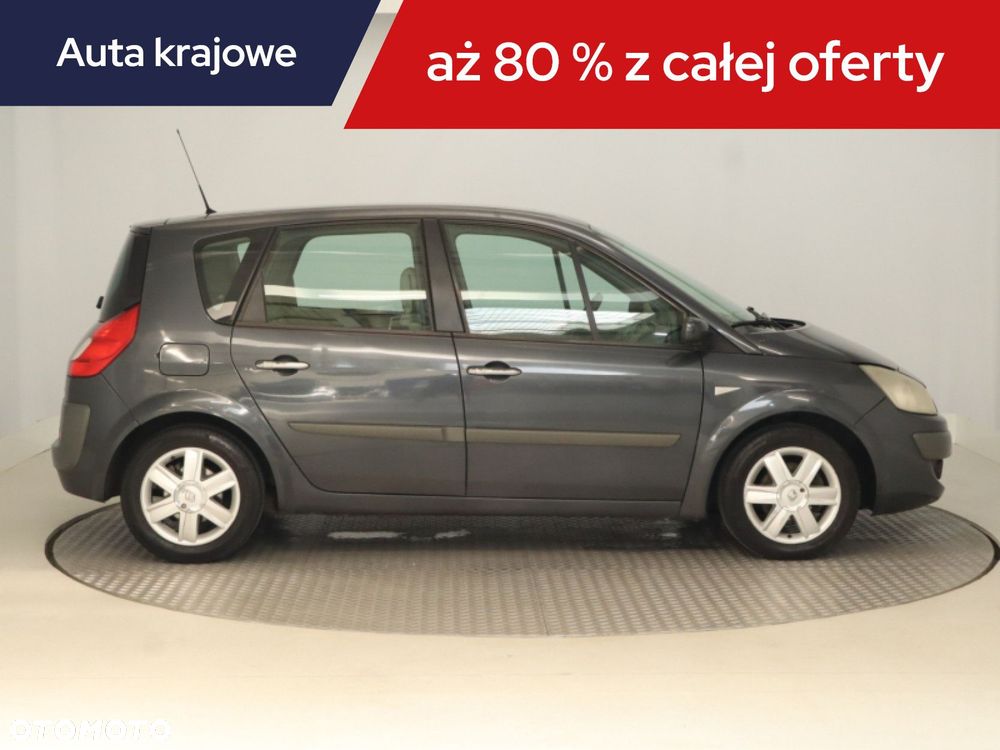 Renault Scenic - 8