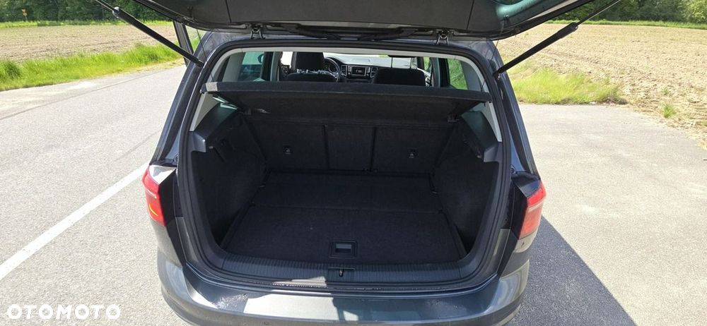 Volkswagen Golf Sportsvan - 23