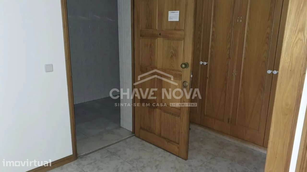 T3 em Canelas (750m do Intermarché) - Grande imagem: 2/16