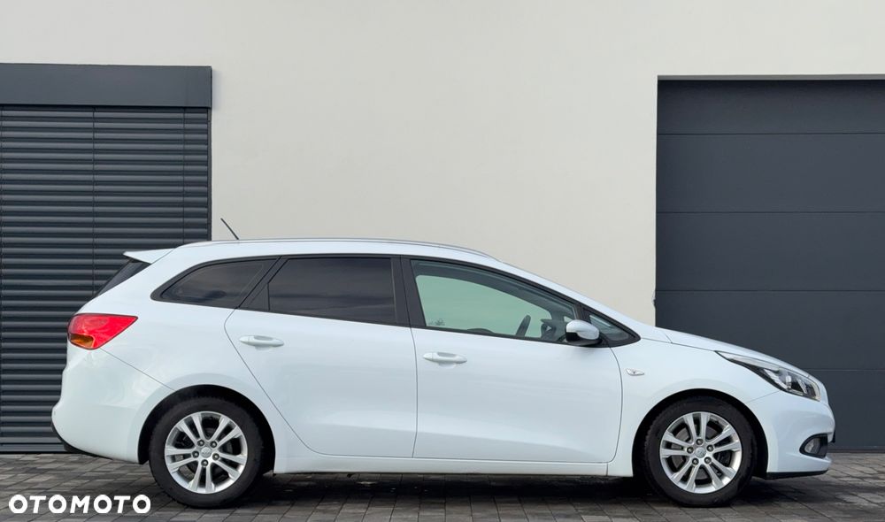 Kia Ceed 1.6 GDI Vision - 3