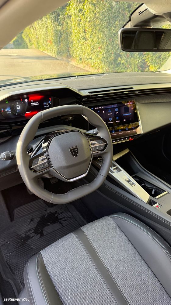 Peugeot 408 - 19