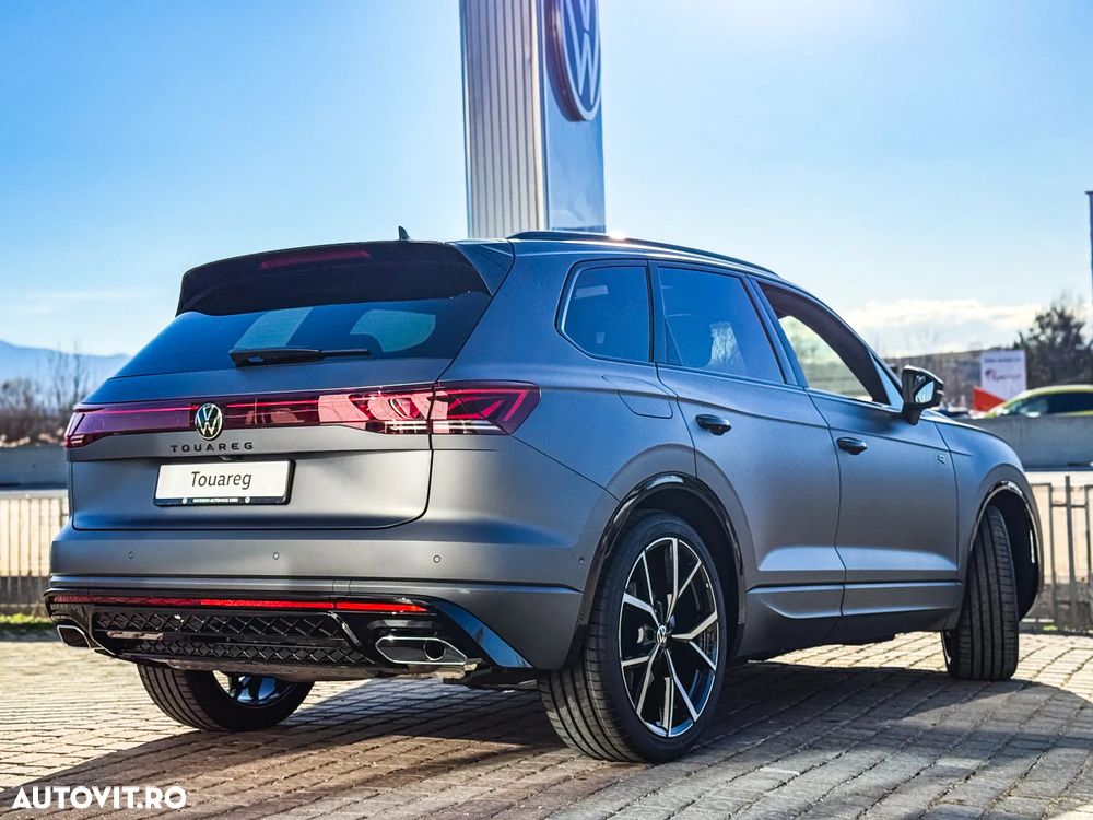 Volkswagen Touareg V6 TDI 4MOTION R-Line - 29