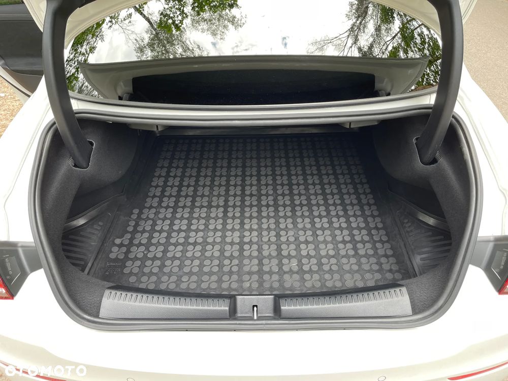 Mercedes-Benz CLA 250 4-Matic Edition 1 7G-DCT - 21