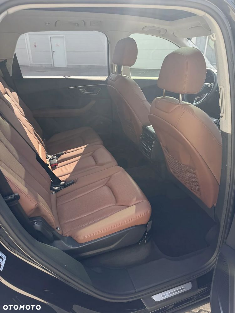 Audi Q7 55 TFSI mHEV Quattro S Line Tiptr - 7