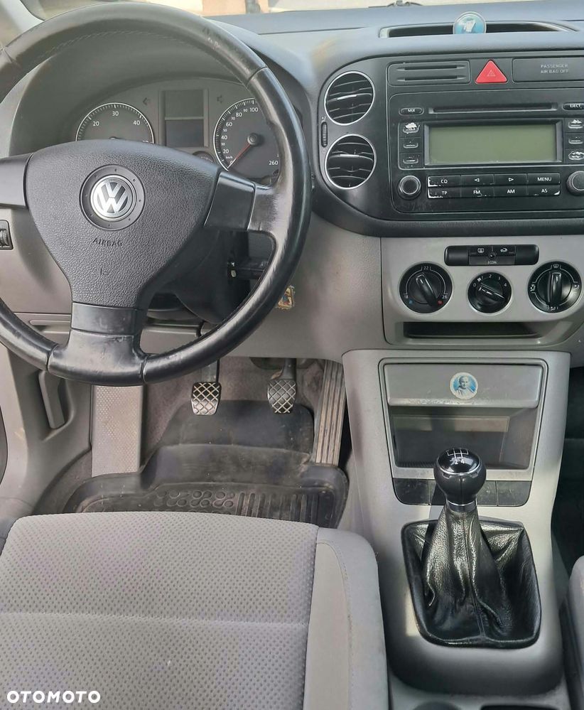 Volkswagen Golf - 13