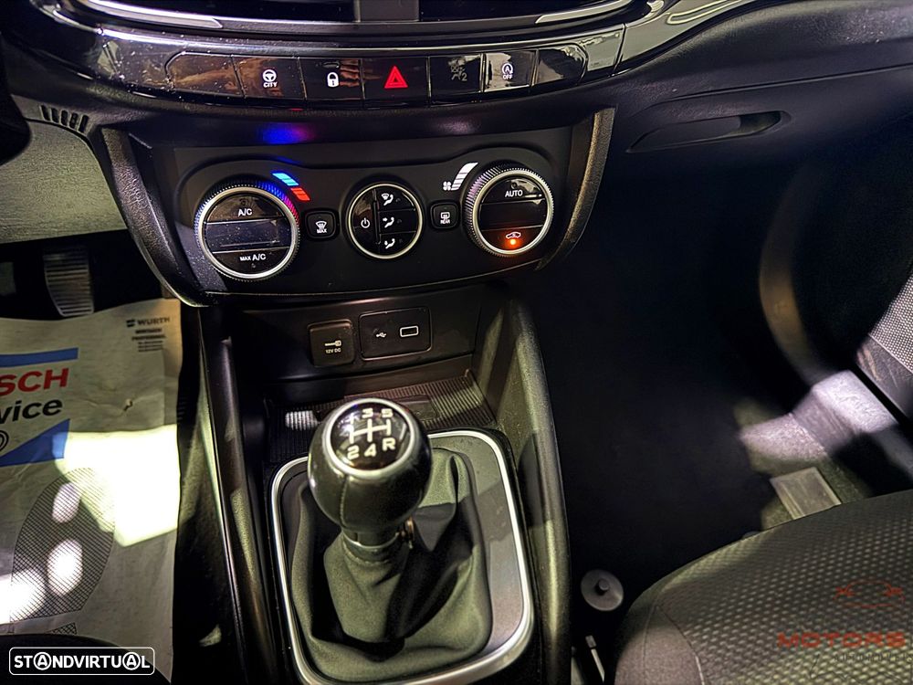 Fiat Tipo Station Wagon 1.0 T3 Business Edition - 24