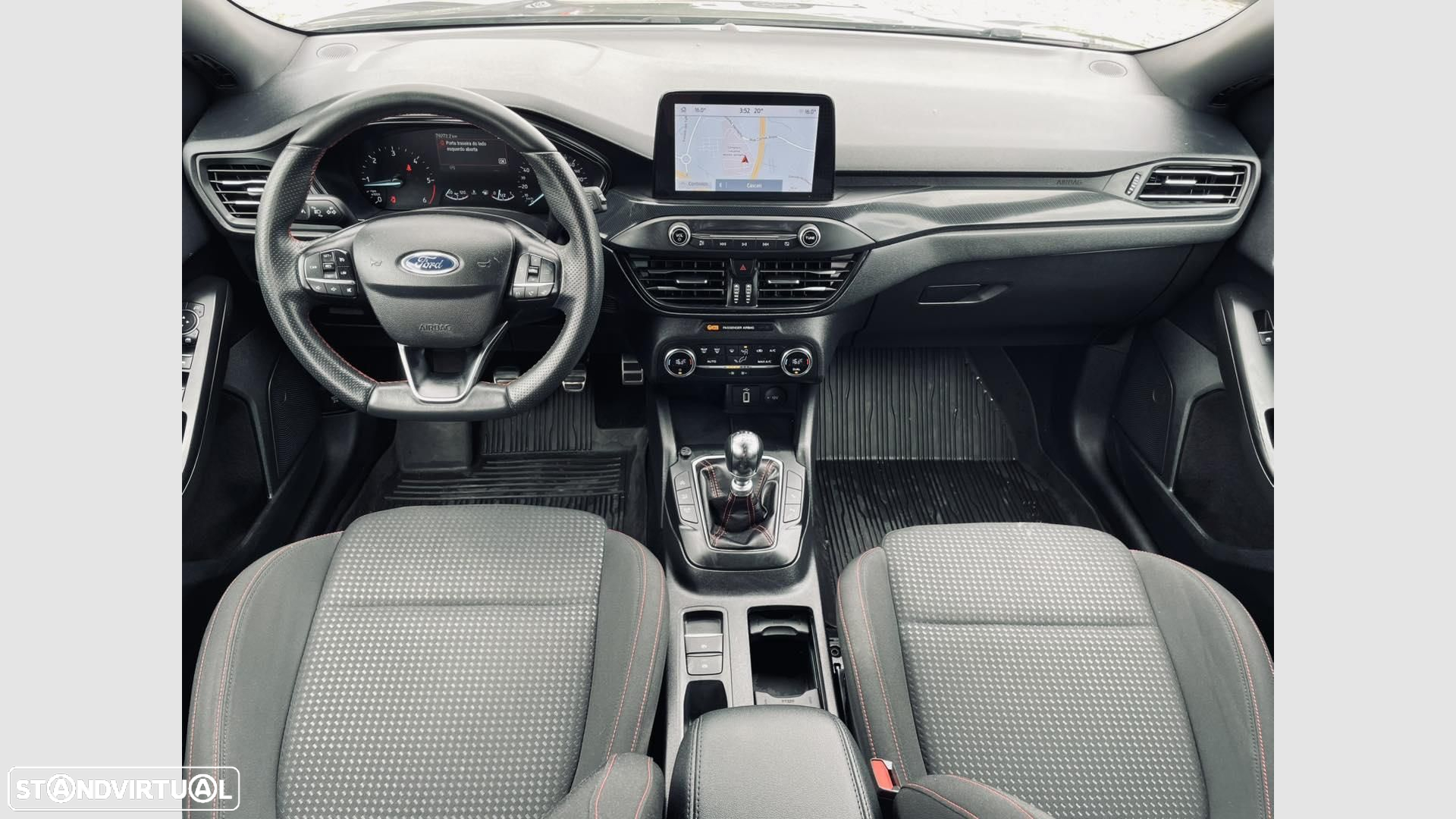 Ford Focus 1.5 TDCi EcoBlue ST-Line - 8