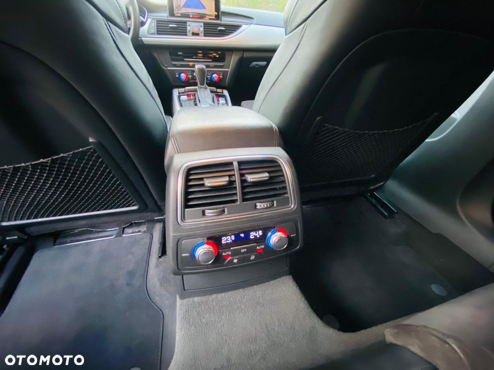 Audi A6 Avant 2.0 TDI Ultra S tronic - 27