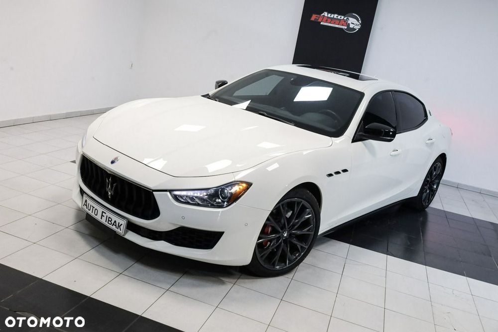 Maserati Ghibli - 2