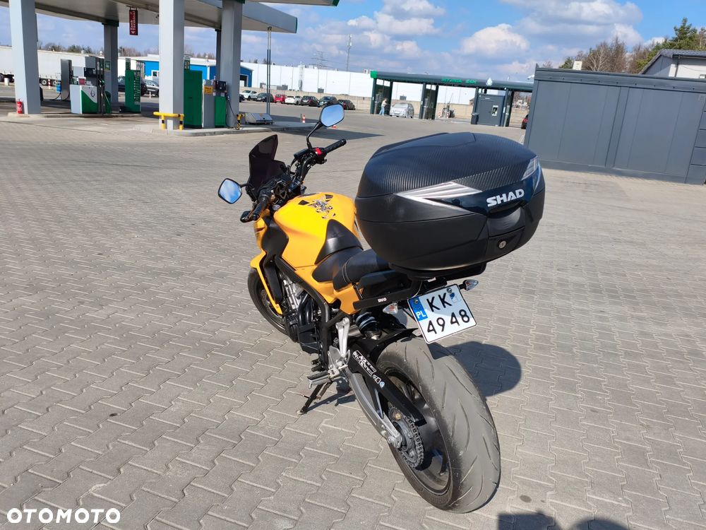 Honda CB - 9