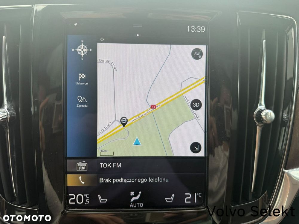 Volvo V90 Cross Country - 21