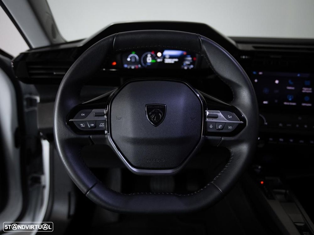 Peugeot 308 1.6 Hybrid Active e-EAT8 - 23