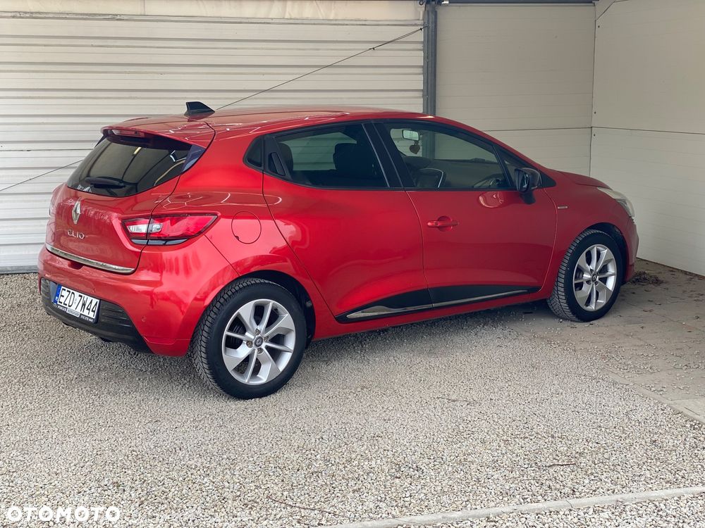 Renault Clio 1.2 16V Limited - 7