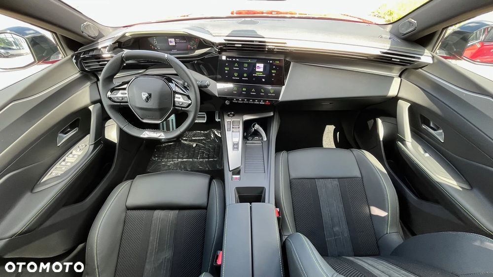 Peugeot 408 1.2 PureTech mHEV GT S&S e-DSC6 - 12