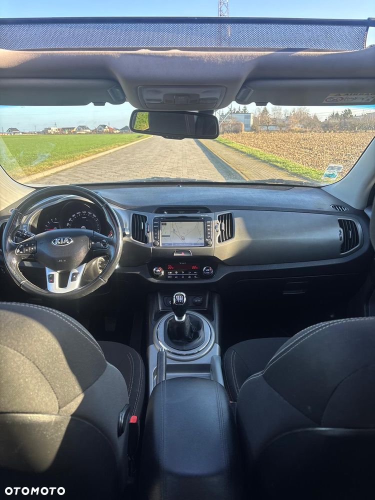 Kia Sportage 1.7 CRDI 2WD ISG Dream-Team Edition - 26