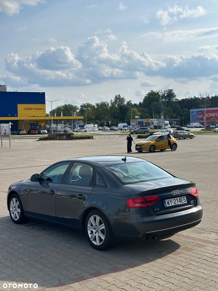 Audi A4 Avant 2009 photo 4