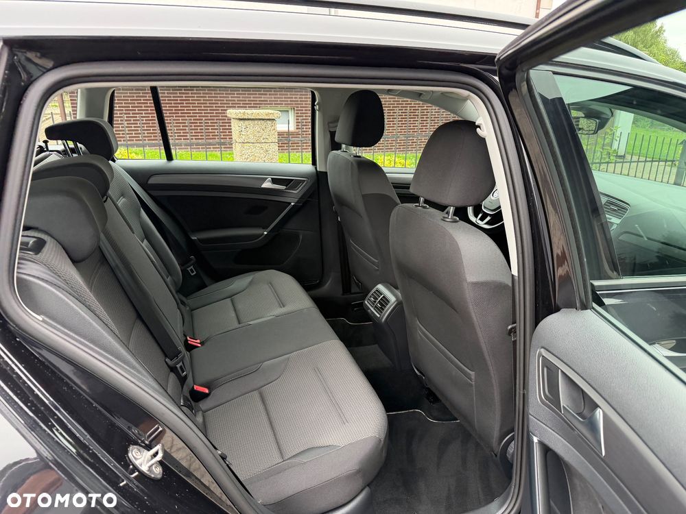 Volkswagen Golf 1.6 TDI BMT Highline - 12