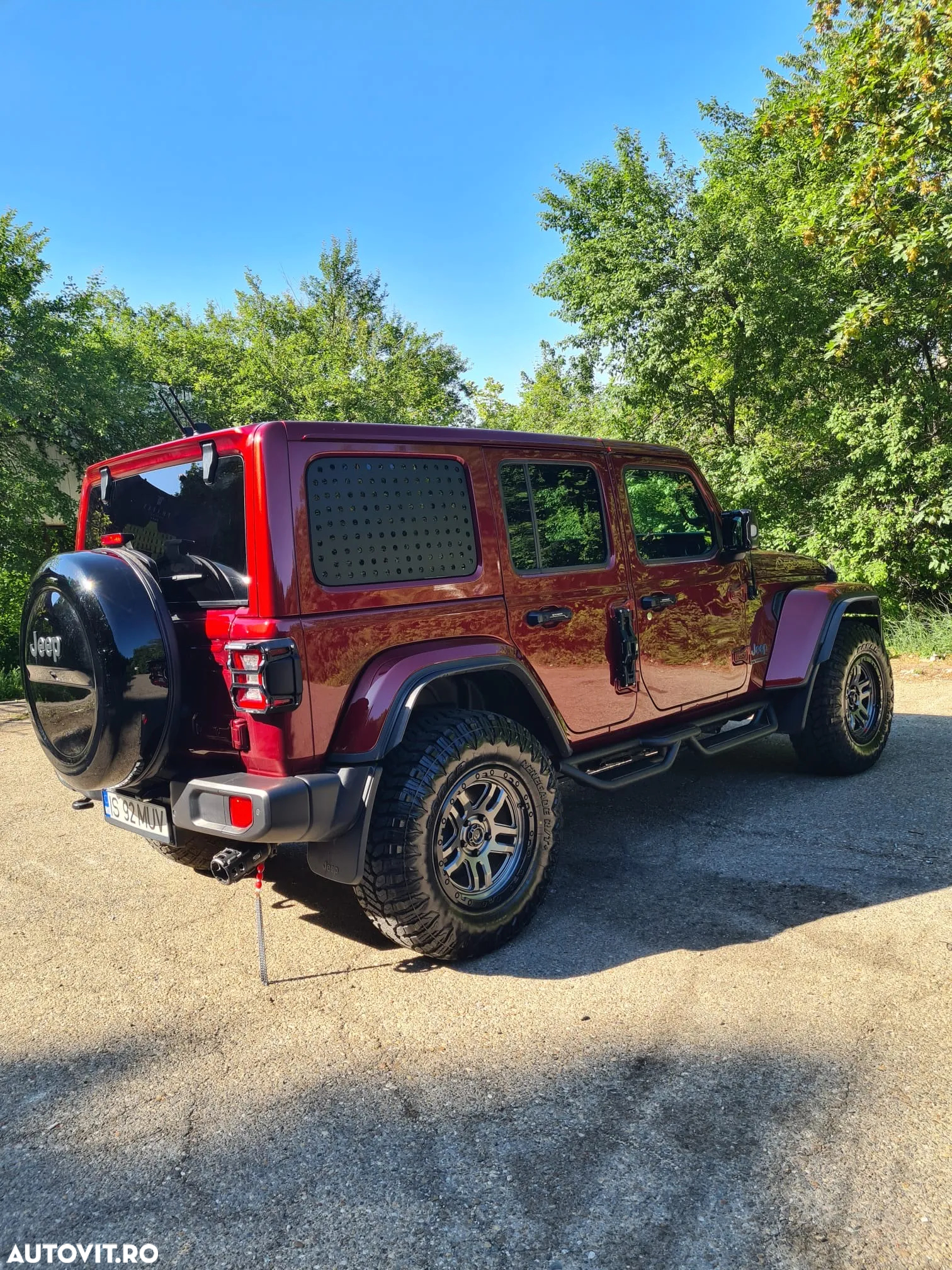 Jeep Wrangler 2.0 4xe AT8 PHEV Sahara - 4