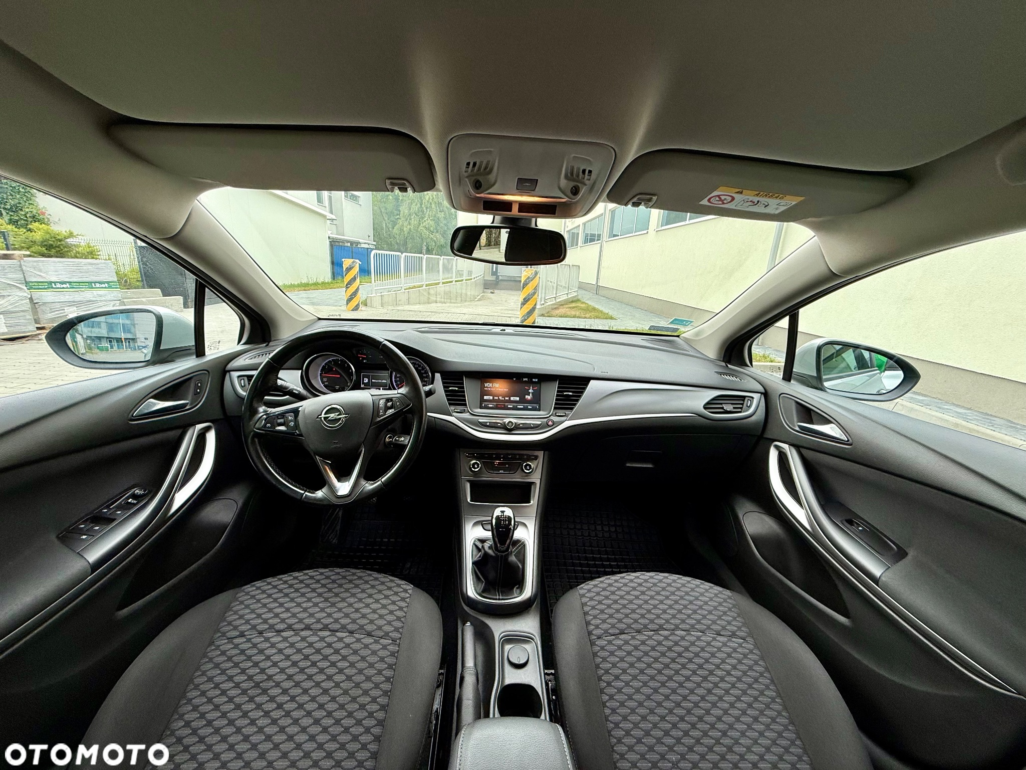 Opel Astra V 1.4 T Enjoy - 19